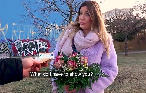 Куколка с большими дойками из Италии 100 евро и пойдет в общежитие на палку.